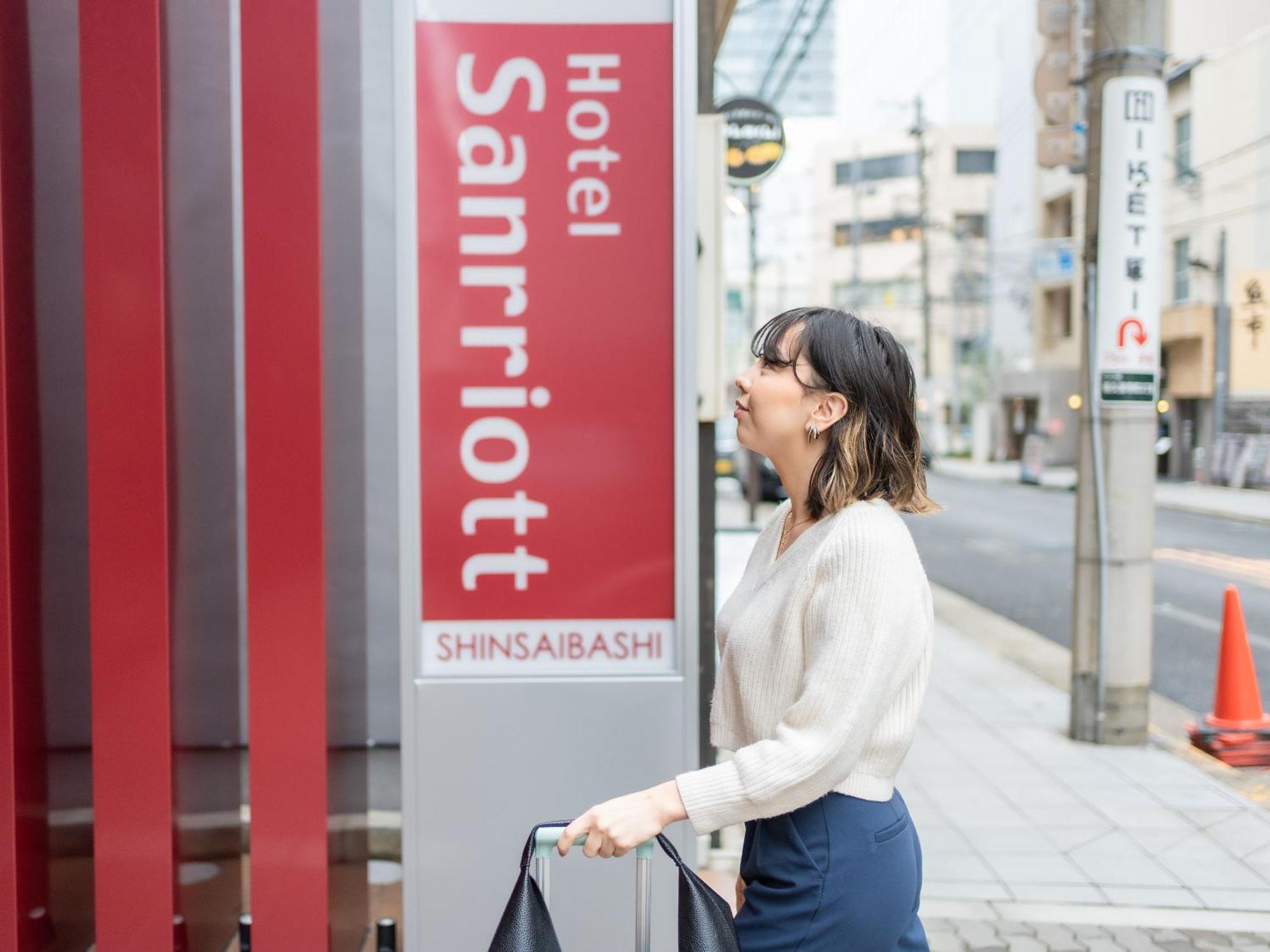 Hotel Sanrriott Shinsaibashi Осака Екстериор снимка