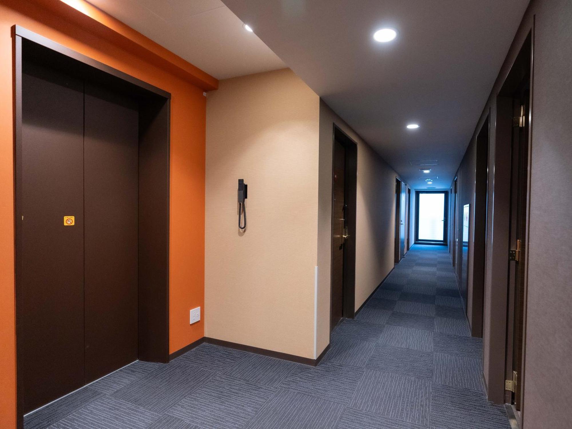 Hotel Sanrriott Shinsaibashi Осака Екстериор снимка