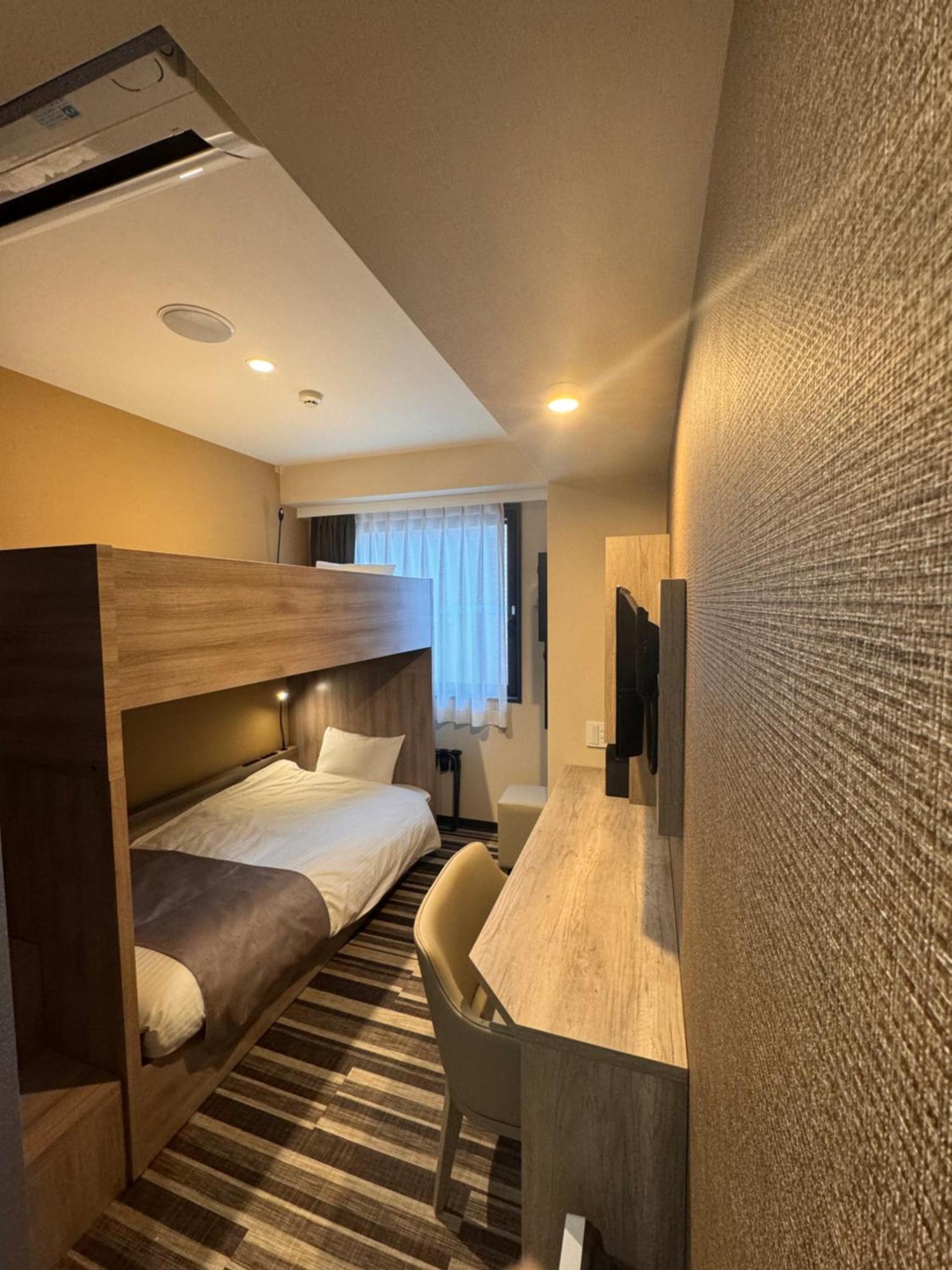 Hotel Sanrriott Shinsaibashi Осака Екстериор снимка